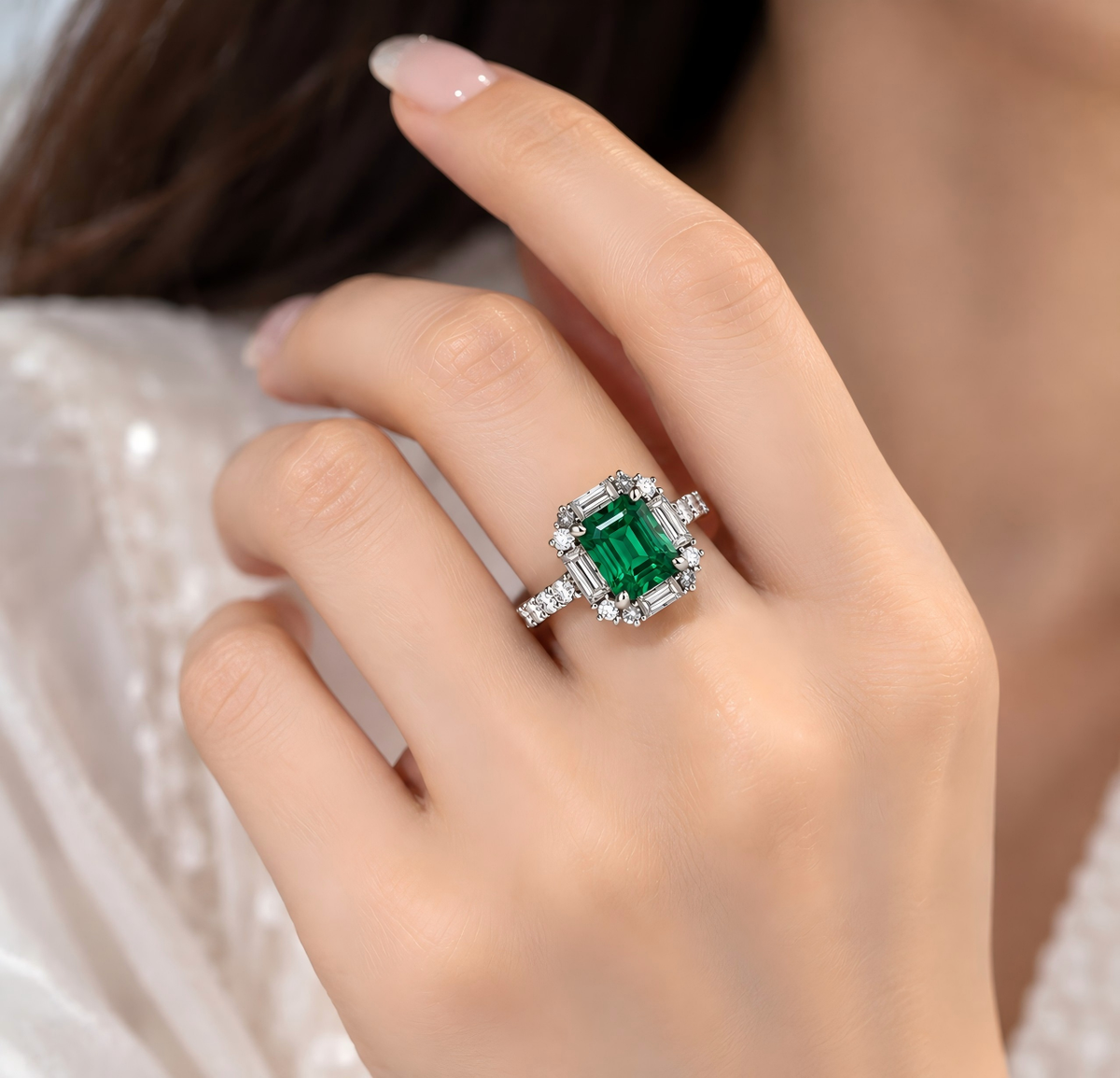 Emerald Green Radiance Ring